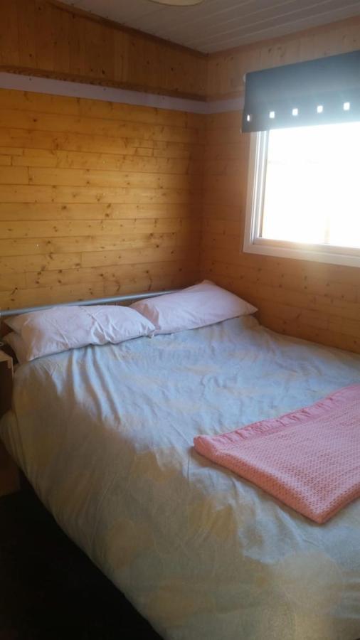 John And Alan'S Chalet Villa Мейбълторп Екстериор снимка